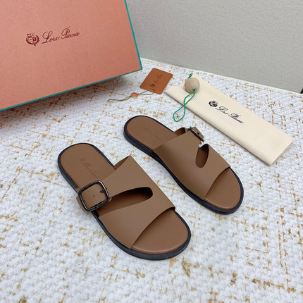 SANDALS IN LIGHT BROWN CALFSKIN