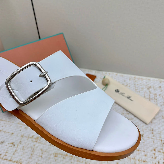 SANDALS IN WHITE CALFSKIN