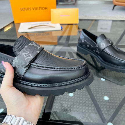 LV LOAFERS BLACK PLAIN CALFSKIN WITH MONOGRAM STRAP