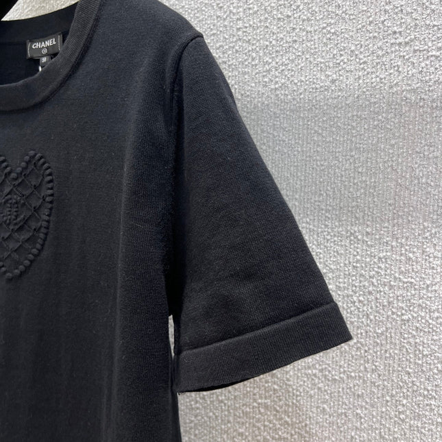 CHANEL T-SHIRT STYLE 85