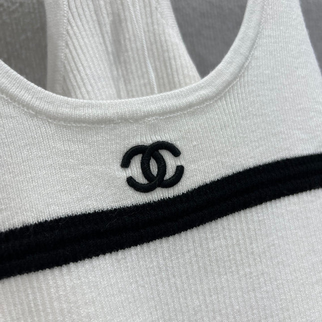 CHANEL SLEEVELESS TOP STYLE 65