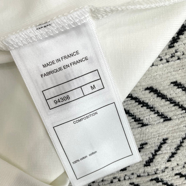 CHANEL T-SHIRT STYLE 77