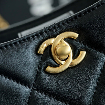CHANEL 25S HOBO BAG 19.5 CM IN BLACK CALFSKIN WITH GOLD HARDWARE