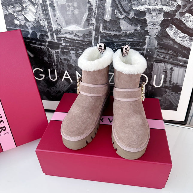 VIV' WINTER FUR STRASS BUCKLE ANKLE BOOTS IN TAUPE SUEDE
