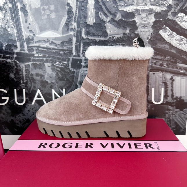 VIV' WINTER FUR STRASS BUCKLE ANKLE BOOTS IN TAUPE SUEDE