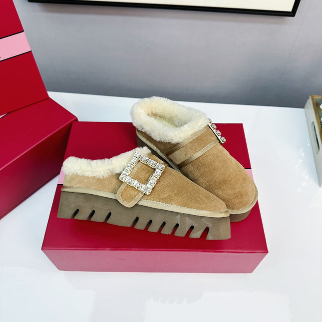 VIV WINTER PLATFORM MULES IN BROWN SUEDE