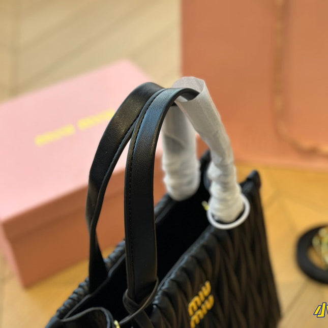 HOBO 24 BAG IN BLACK LAMBSKIN