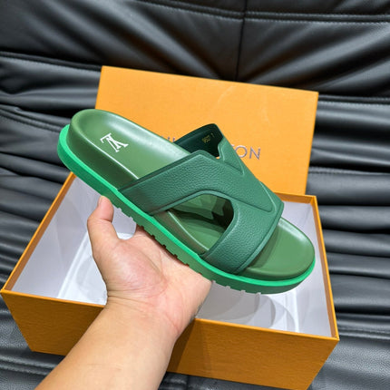 LV OASIS MULE IN SEA GREEN CALFSKIN