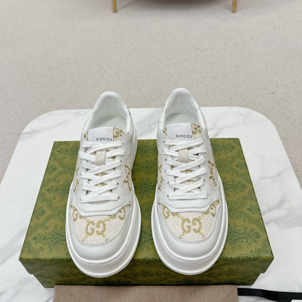 GG TRAINER WHITE CALFSKIN WITH PATTERN