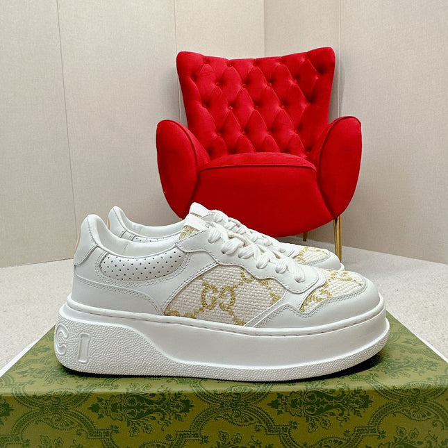 GG TRAINER WHITE CALFSKIN WITH PATTERN