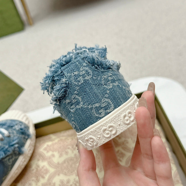GG TRAINER SCALLOPED TOE BLUE DENIM