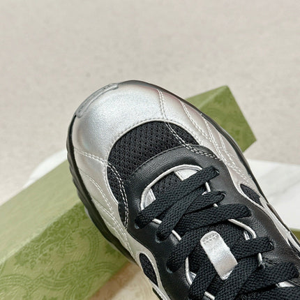 GG RIPPLE TRAINER LIGHT SILVER AND BLACK LAMBSKIN