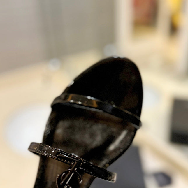 SL CASSANDRA FLAT SANDALS BLACK POLISHED CALFSKIN