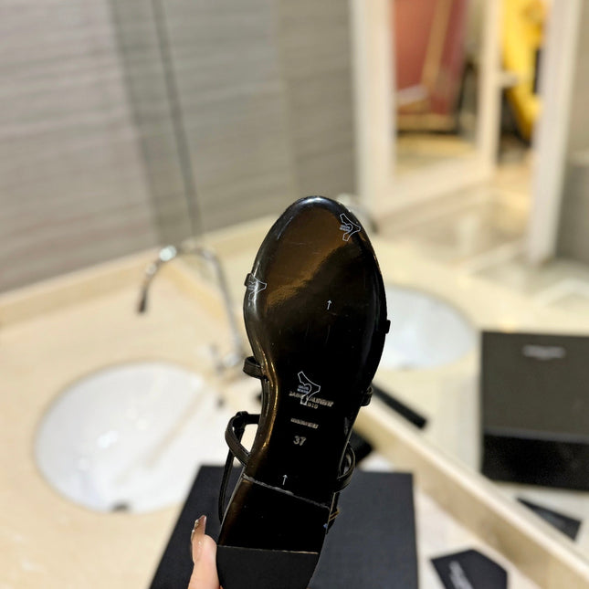 SL LOGO FLAT SANDALS BLACK CALFSKIN