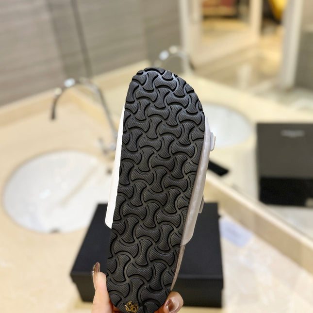 SL Flat Sandal Women Brown Seude White Calfskin