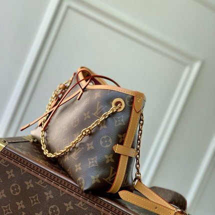 CARRYALL BB BAG 26 IN BROWN MONOGRAM COATED CANVAS AND CALFSKIN GOLD HARDWARE