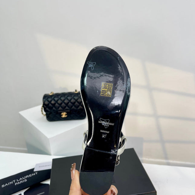 SL Cassandra Croc-Embossed Thong Sandals Black White Leather