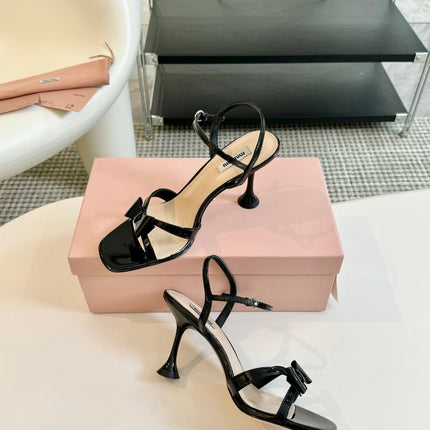 High Heels With Bows Black Glossy Leather