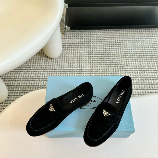 PRA SUEDE LOAFERS PITCH BLACK CALFSKIN