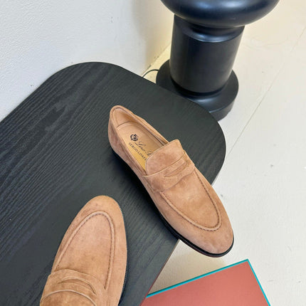 CLASSIC LOAFERS IN TERRACOTTA SUEDE