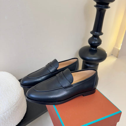 LOAFERS IN BLACK LAMBSKIN