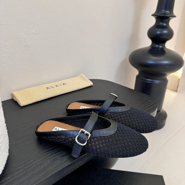 ALAIA FLAT MULES 25S IN BLACK WOVEN MESH