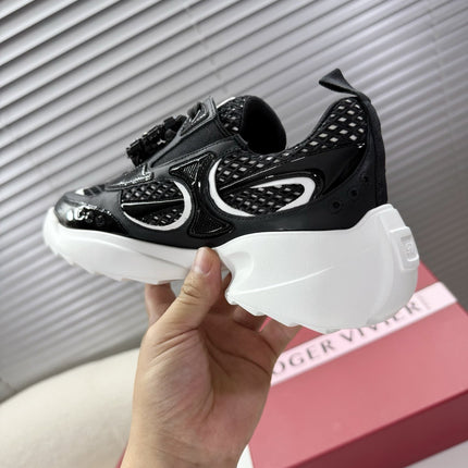 VIV' ON THE RUN SNEAKERS IN BLACK PATENT CALFSKIN AND FABRIC