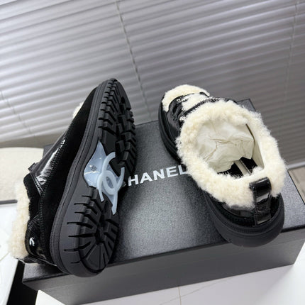 CHANEL 25S SNEAKERS WITH FUR ACCENTS 35MM IN BLACK CALFSKIN