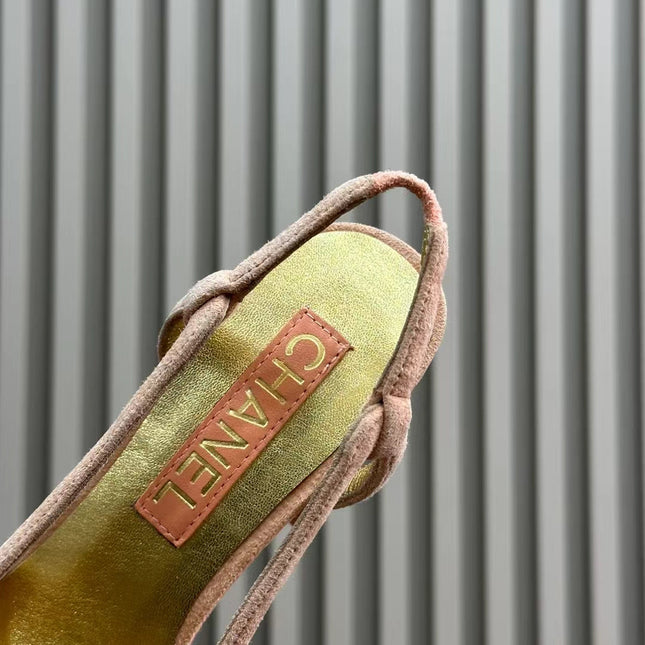 HIGH SLINGBACKS IN LIGHT PINK SUEDE AND GOLDEN LAMBSKIN