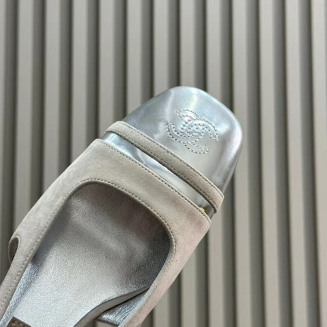 SLINGBACKS IN GREY SUEDE AND SILVER LAMBSKIN