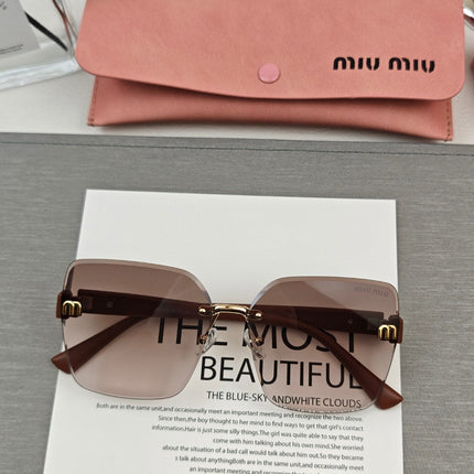 RUNWAY SQUARE SUNGLASSES 55507 IN ACETATE