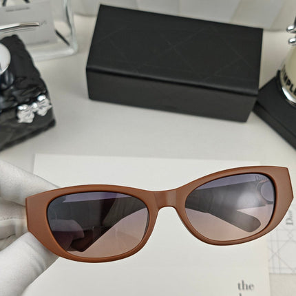 MONTAIGNE SUNGLASS 25135 IN ACETATE