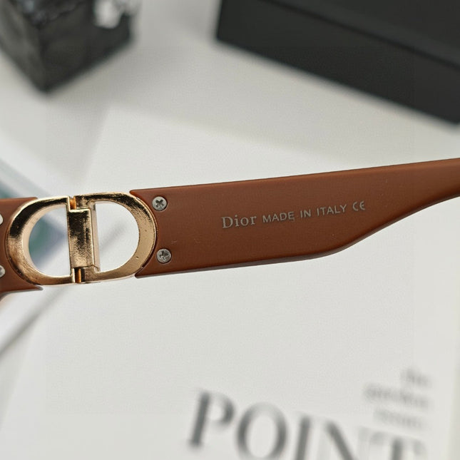 MONTAIGNE SUNGLASS 25135 IN ACETATE