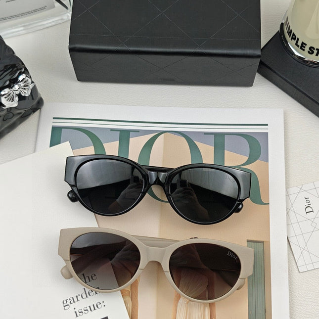 MONTAIGNE SUNGLASS 25157 IN ACETATE