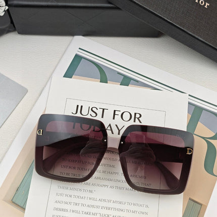 MONTAIGNE SUNGLASS 51139 IN ACETATE
