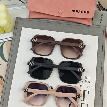 RUNWAY SQUARE SUNGLASSES 53044 IN ACETATE