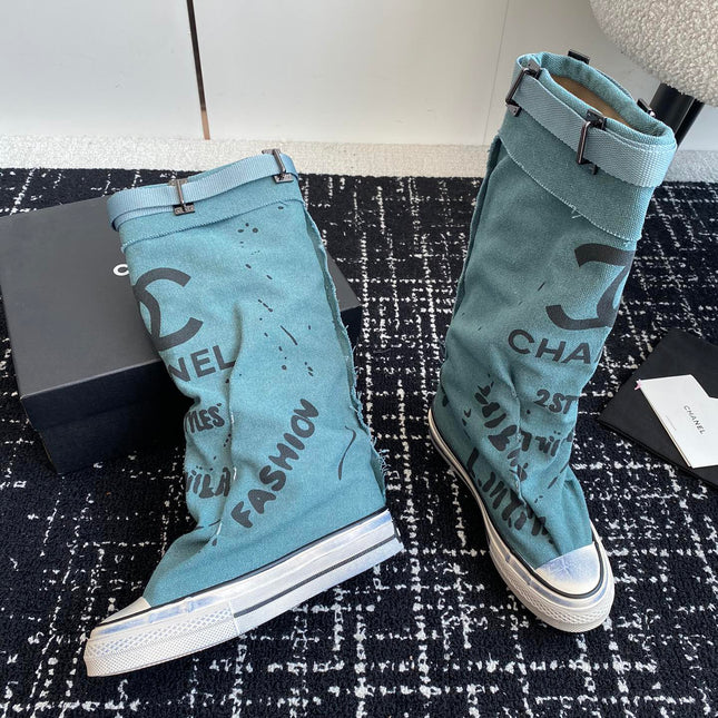 HIGH BOOTS IN SAPPHIRE BLUE CANVAS