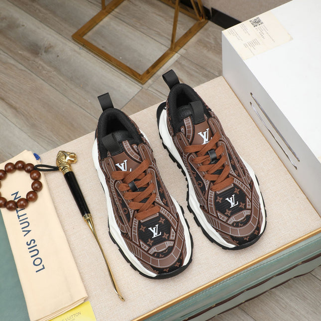 LV TRAINER IN CHOCOLATE BROWN CALFSKIN AND BREATHABLE MESH