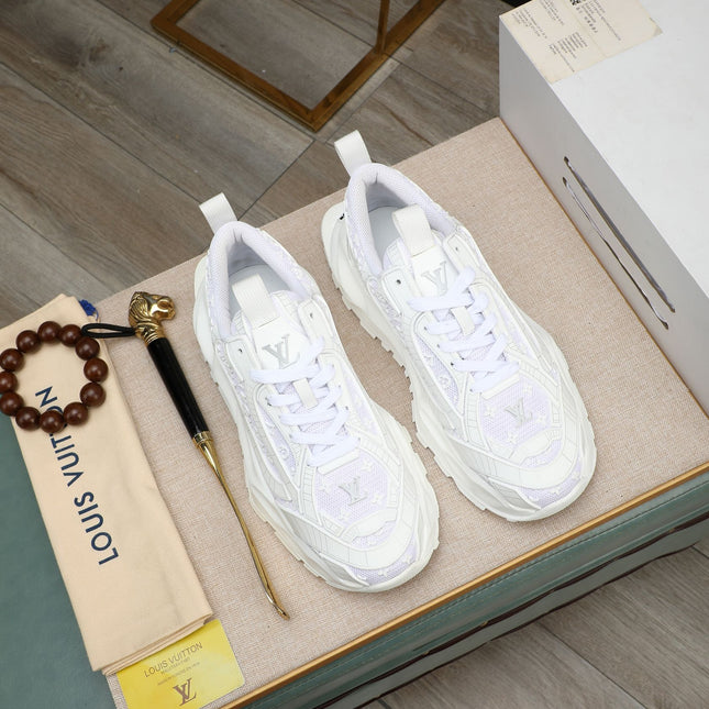 LV TRAINER IN WHITE CALFSKIN AND BREATHABLE MESH