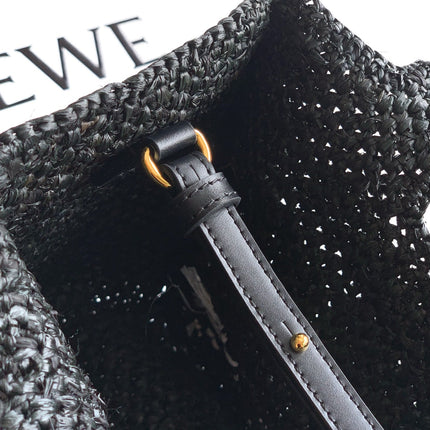 LOEWE 25S WE FONT TOTE BAG 24 IN BLACK RAFFIA FIBER