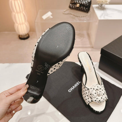 Double C New Camellia High Heel Sandals White/ Black Caro