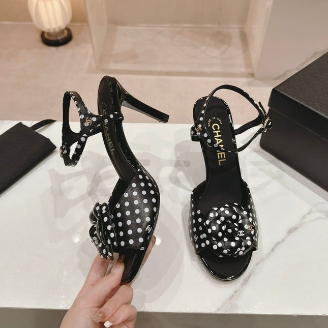 Double C New Camellia High Heel Sandals Black/ White Caro