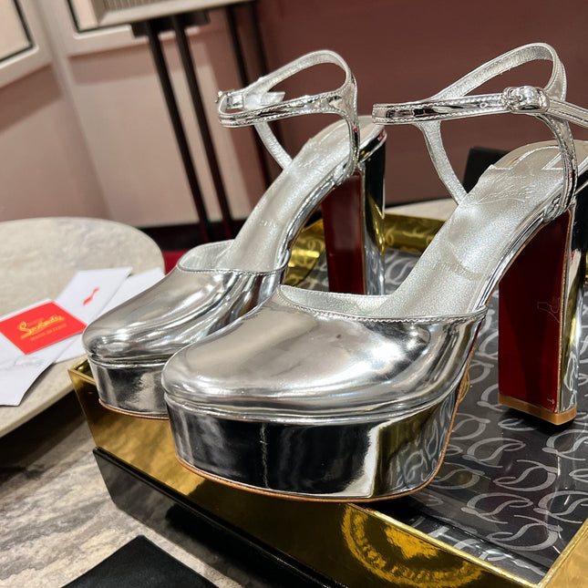 LOO PUMPS 130MM IN SILVER-TONE PATENT CALFSKIN