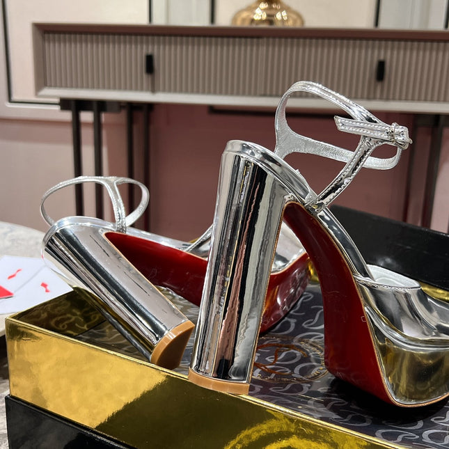 LOO PUMPS 130MM IN SILVER-TONE PATENT CALFSKIN