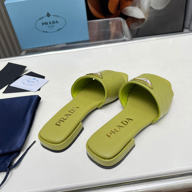 PRA SAFFIANO PATENT SLIDES OSTRICH MOTIF PEAR CALFSKIN