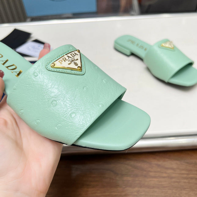 PRA SAFFIANO PATENT SLIDES OSTRICH MOTIF SEAFOAM CALFSKIN