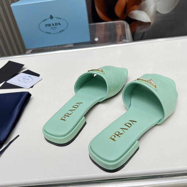 PRA SAFFIANO PATENT SLIDES OSTRICH MOTIF SEAFOAM CALFSKIN