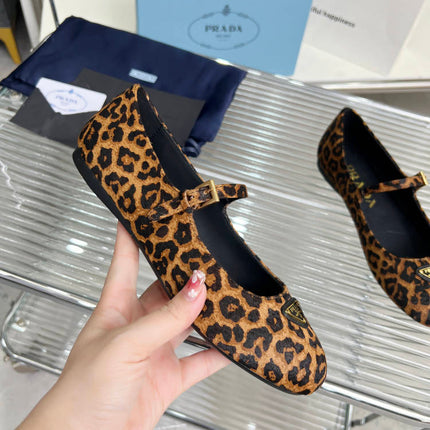 BALLET FLAT IN HONEY HORSEHAIR