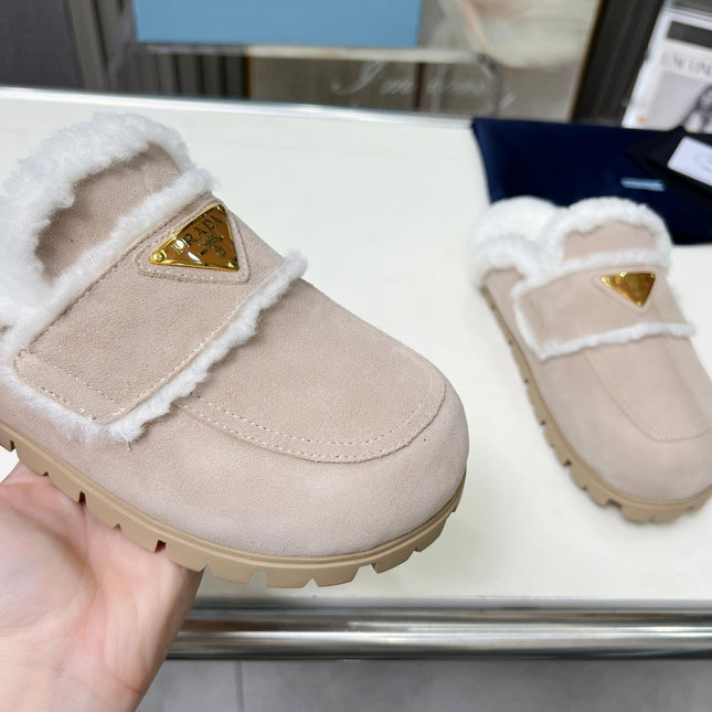 SUEDE AND SHEARLING MULES BEIGE