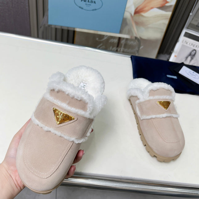 SUEDE AND SHEARLING MULES BEIGE